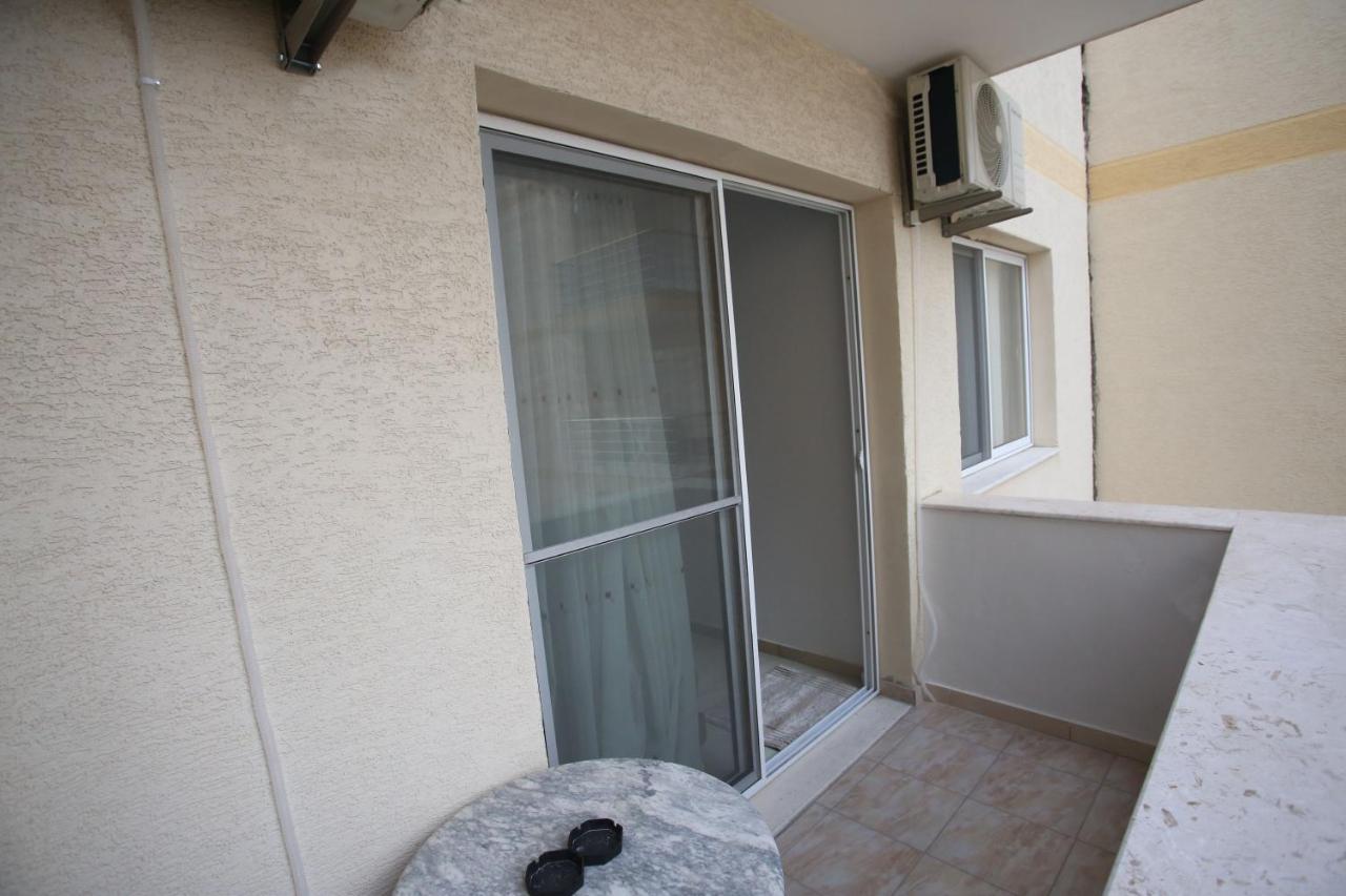 Adriatik Apartment Dıraç Dış mekan fotoğraf